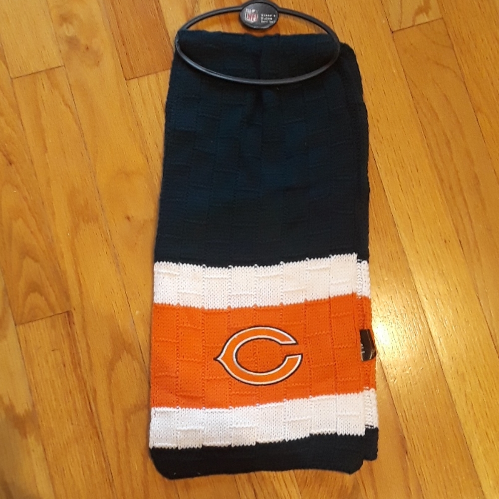Bears winter scarf